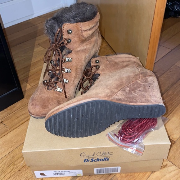 Wedge heel Booties - Picture 3 of 3